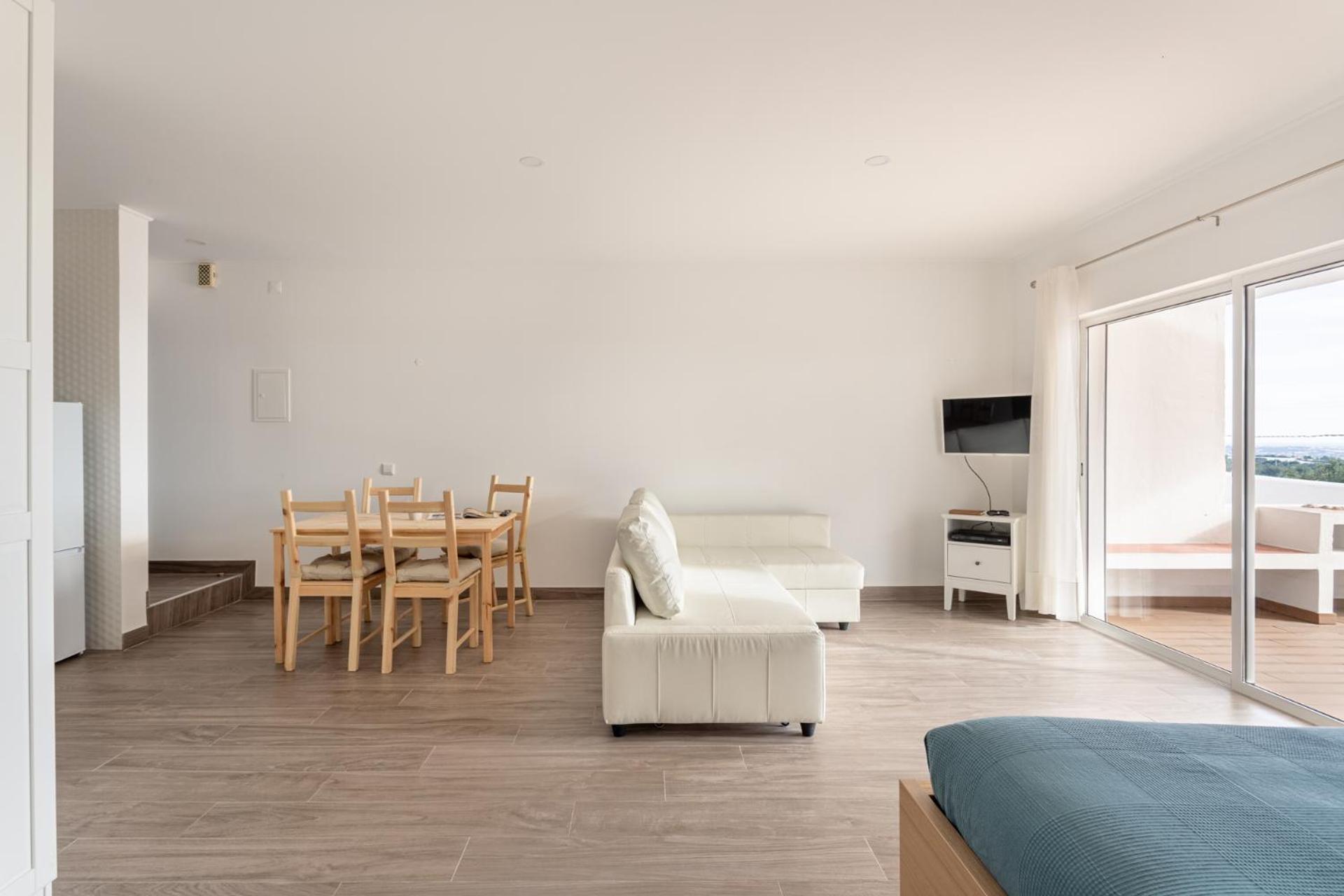 Colmeal  Estudio 24 Em Santa Barbara De Nexe - Faro מראה חיצוני תמונה